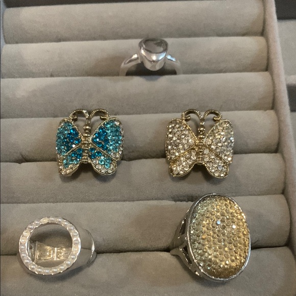 Ring Bundle - Picture 1 of 2